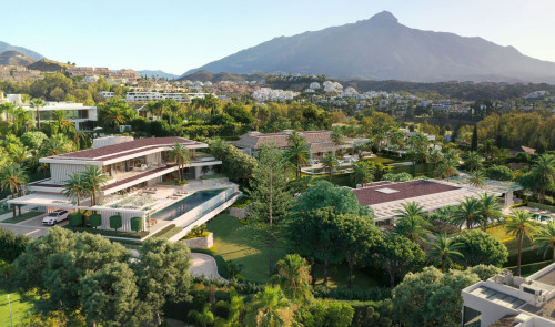 7 Bedroom Residential Plot in Nueva Andalucía