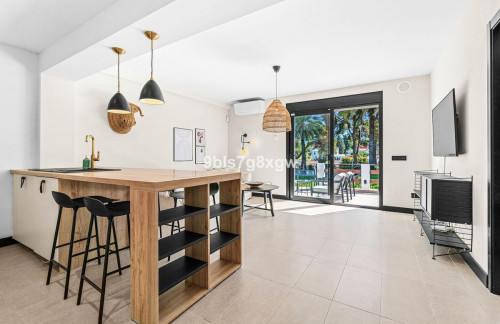 2 Bedroom Ground Floor Apartment in Nueva Andalucía
