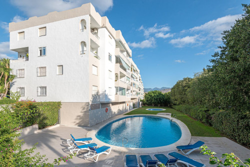 4 Bedroom Ground Floor Apartment in Nueva Andalucía