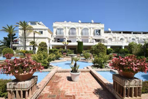 2 Bedroom Ground Floor Apartment in Nueva Andalucía