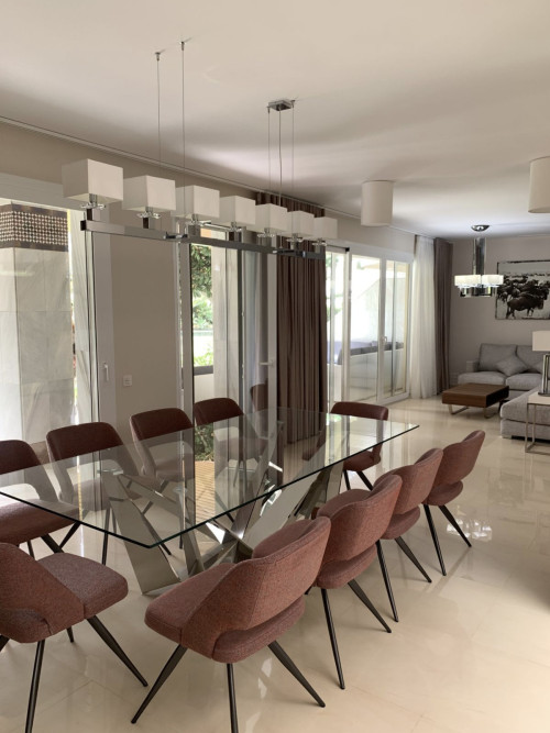 6 Bedroom Ground Floor Apartment in Puerto Banús