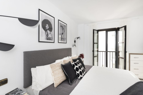 2 Bedroom Middle Floor Apartment in Puerto Banús