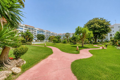 3 Bedroom Middle Floor Apartment in Puerto Banús