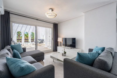 3 Bedroom Middle Floor Apartment in Nueva Andalucía