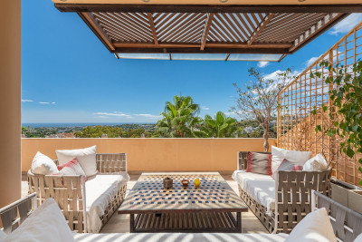2 Bedroom Penthouse Duplex in Nueva Andalucía
