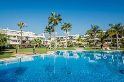 2 Bedroom Penthouse in Nueva Andalucía