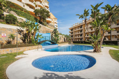 2 Bedroom Middle Floor Apartment in Nueva Andalucía