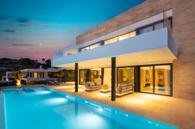 5 Bedroom Detached Villa in Nueva Andalucía
