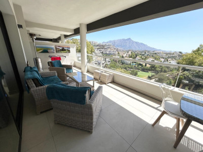 3 Bedroom Middle Floor Apartment in La Quinta
