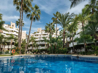 2 Bedroom Middle Floor Apartment in Nueva Andalucía