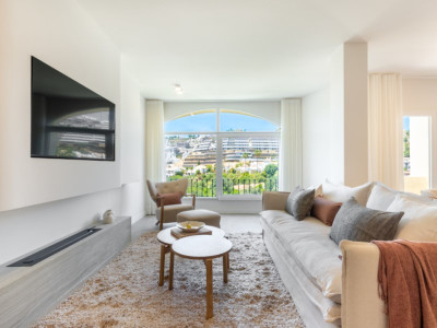 3 Bedroom Duplex in La Quinta - Image 3