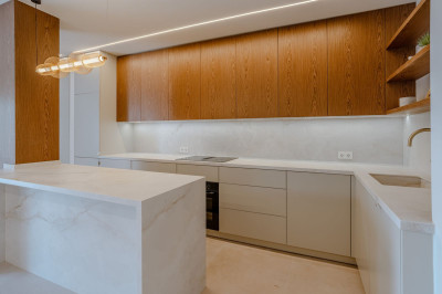 2 Bedroom Middle Floor Apartment in Nueva Andalucía
