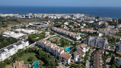 2 Bedroom Middle Floor Apartment in Nueva Andalucía