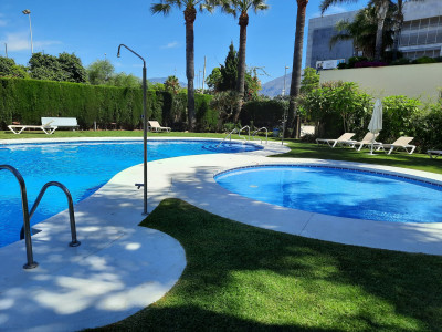 3 Bedroom Middle Floor Apartment in Puerto Banús - Image 4