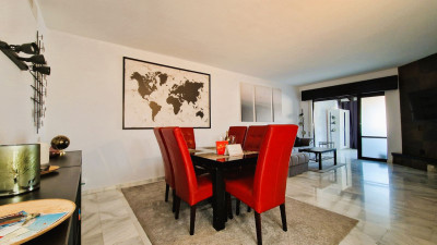 2 Bedroom Top Floor Apartment in Puerto Banús