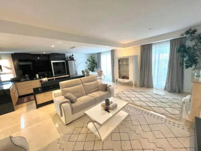 3 Bedroom Duplex in Nueva Andalucía