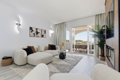 3 Bedroom Middle Floor Apartment in La Quinta