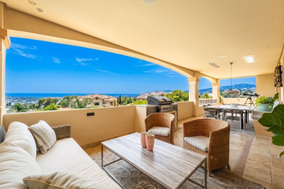5 Bedroom Penthouse Duplex in Nueva Andalucía
