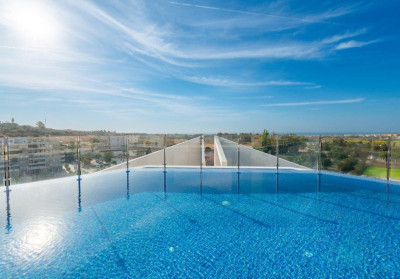 3 Bedroom Middle Floor Apartment in Nueva Andalucía