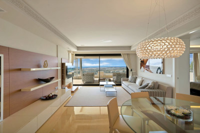 3 Bedroom Middle Floor Apartment in Nueva Andalucía