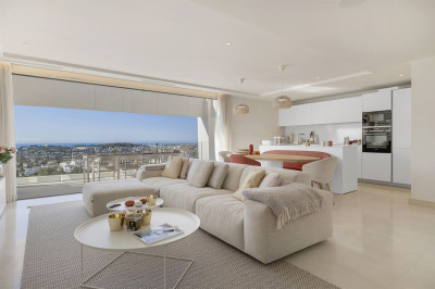 3 Bedroom Penthouse Duplex in Nueva Andalucía