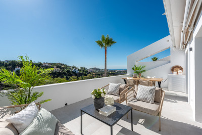3 Bedroom Middle Floor Apartment in La Quinta
