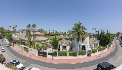 4 Bedroom Townhouse in Nueva Andalucía