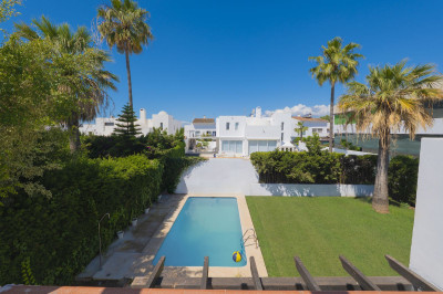 3 Bedroom Detached Villa in Puerto Banús - Image 3